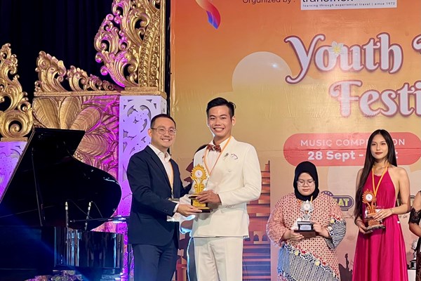 Nghệ sĩ trẻ Việt Nam giành giải Vàng tại Liên hoan nghệ thuật châu Á - Thái Bình Dương 2023 - Anh 1