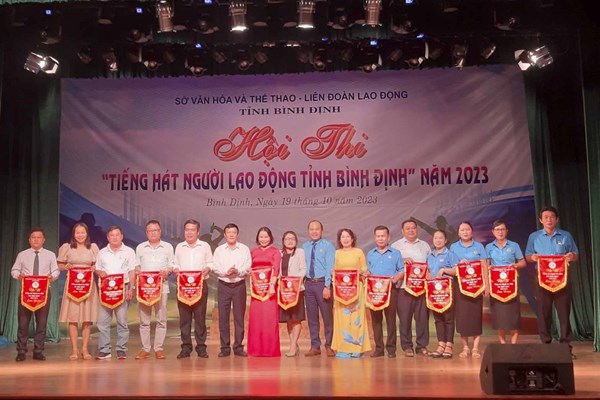 Tiếng hát Người lao động tỉnh Bình Định - Anh 1