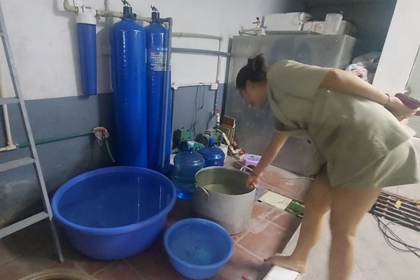 Khu đô thị Thanh Hà: Trường mầm non bỏ tiền triệu mua nước mỗi ngày - Anh 2