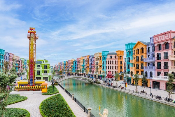 Mục sở thị “thương cảng” The Venice long lanh trước ngày khai trương Mega Grand World Hà Nội - Anh 2