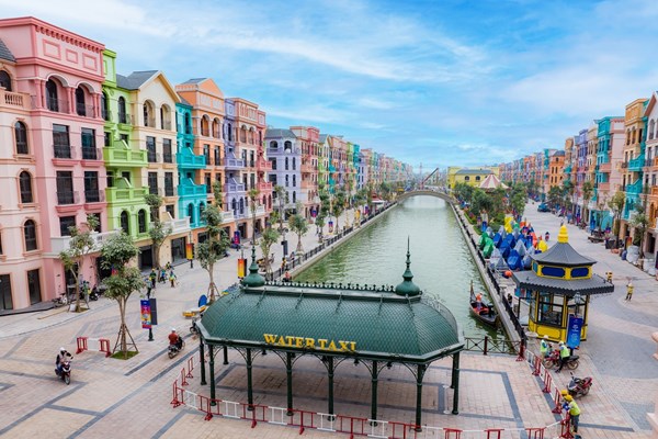 Mục sở thị “thương cảng” The Venice long lanh trước ngày khai trương Mega Grand World Hà Nội - Anh 6