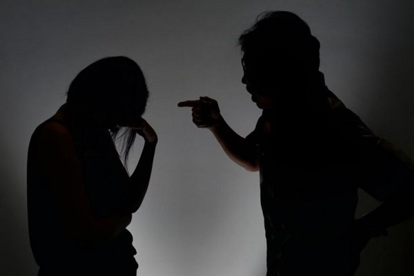 Những biện pháp cấm tiếp xúc trong phòng, chống bạo lực gia đình - Anh 1