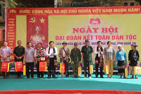 Đoàn kết đã trở thành nét đẹp văn hóa của con người Việt Nam - Anh 1