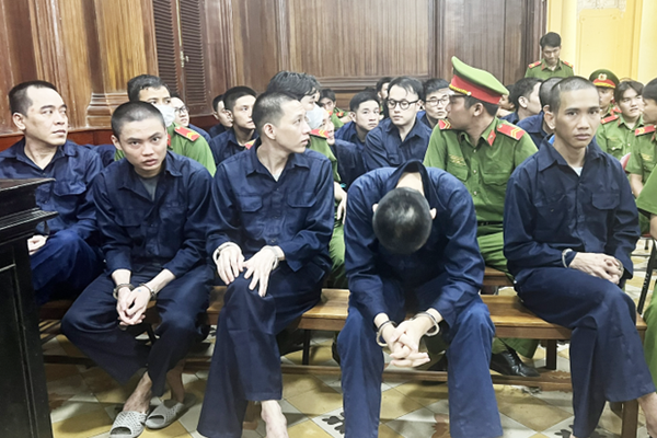 Việt Nam kiên quyết xử lý nghiêm các hành vi sản xuất, mua bán, vận chuyển ma túy - Anh 1