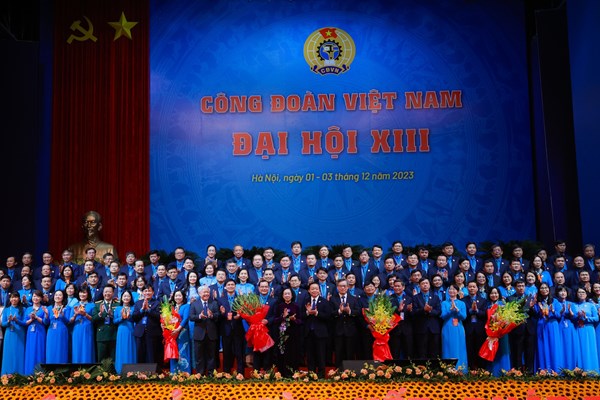Bế mạc Đại hội XIII Công đoàn Việt Nam: Đổi mới tổ chức và hoạt động Công đoàn - Anh 3