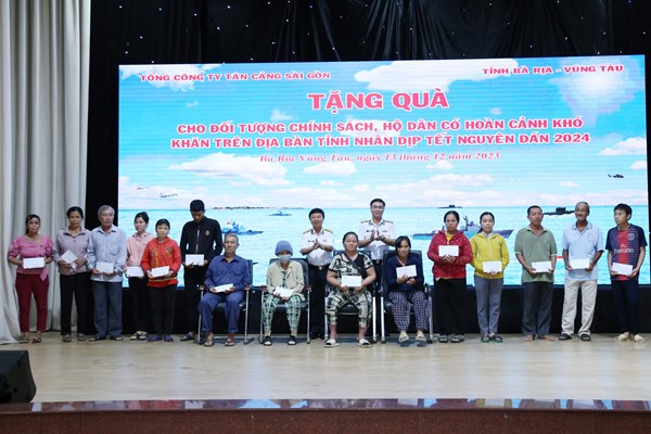 Tổng công ty Tân Cảng Sài Gòn thực hiện công tác dân vận tại Bà Rịa - Vũng Tàu - Anh 7