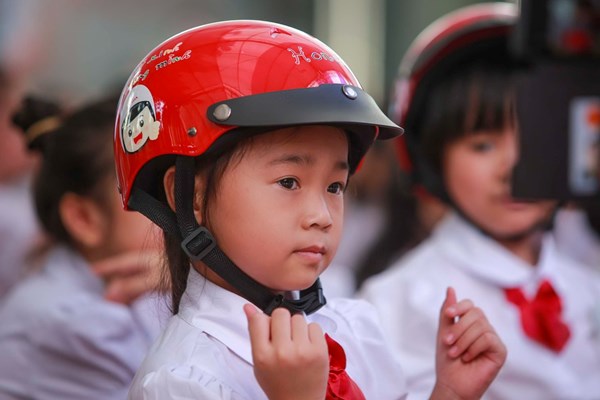Tăng cường công tác bảo đảm trật tự, an toàn giao thông cho lứa tuổi học sinh - Anh 1