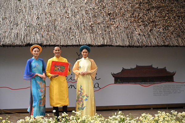 Kể chuyện văn hóa Việt qua những tà áo dài - Anh 5