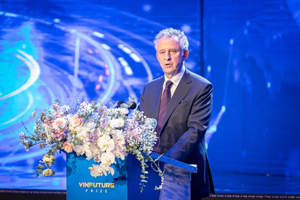 Quỹ VinFuture chính thức khởi động mùa giải 2024 - Anh 3