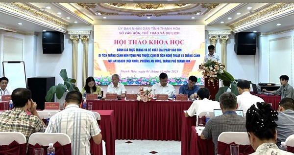 Thanh Hóa triển khai dự án chống sét cho Di tích quốc gia Hòn Vọng Phu - Anh 2
