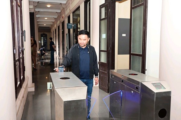 Ra mắt hệ thống vé điện tử “Trực tuyến - Liên thông - Đa phương thức” tại Bảo tàng Mỹ thuật Việt Nam - Anh 2