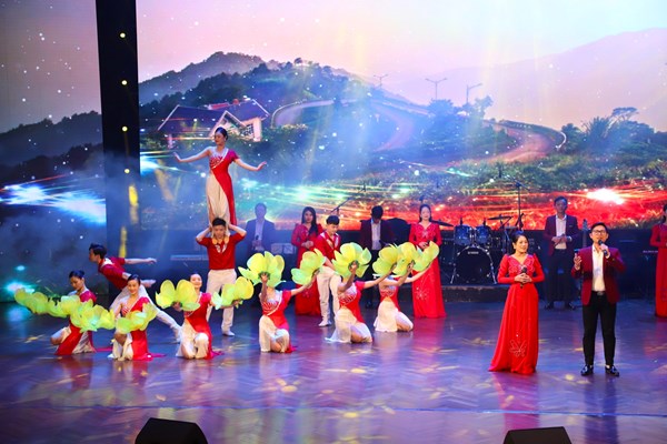 93 tác phẩm, chương trình xuất sắc được trao Giải thưởng Âm nhạc Việt Nam 2023 - Anh 4