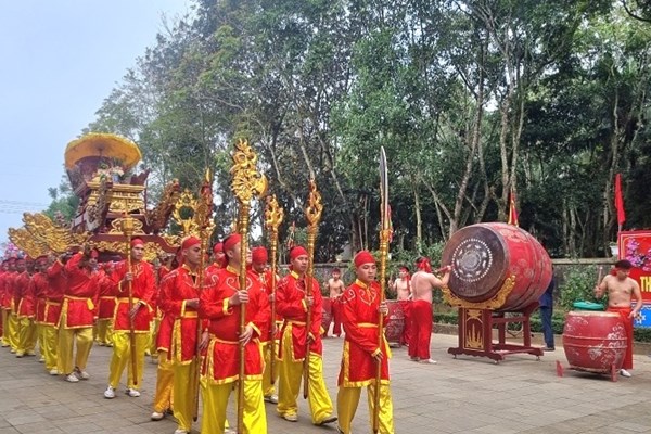 Thanh Hóa: Dâng hương tưởng nhớ công lao Trung túc vương Lê Lai - Anh 1
