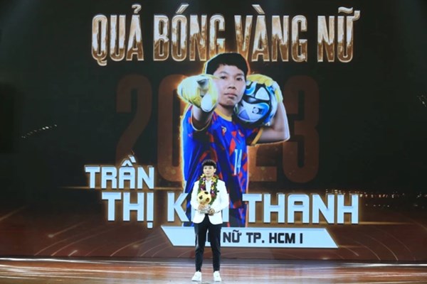Hoàng Đức, Kim Thanh giành Quả bóng vàng Việt Nam 2023 - Anh 2