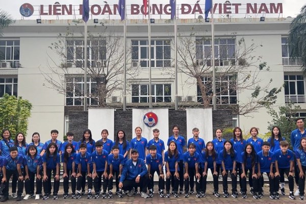 U20 nữ Việt Nam lên đường dự vòng loại World Cup - Anh 2