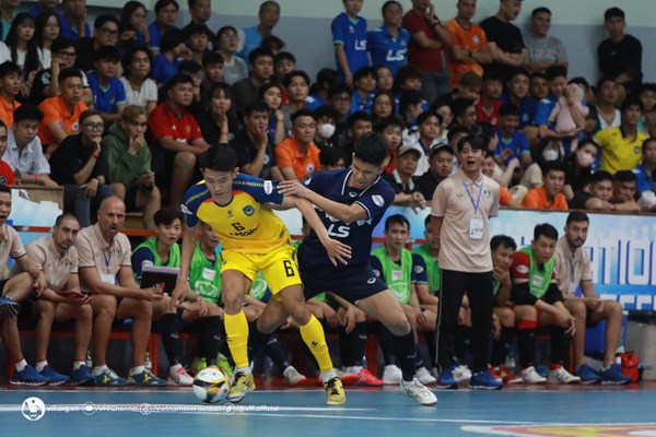 Thái Sơn Nam TP.HCM thắng thuyết phục trong trận cầu “Siêu kinh điển” của Futsal Việt Nam - Anh 1