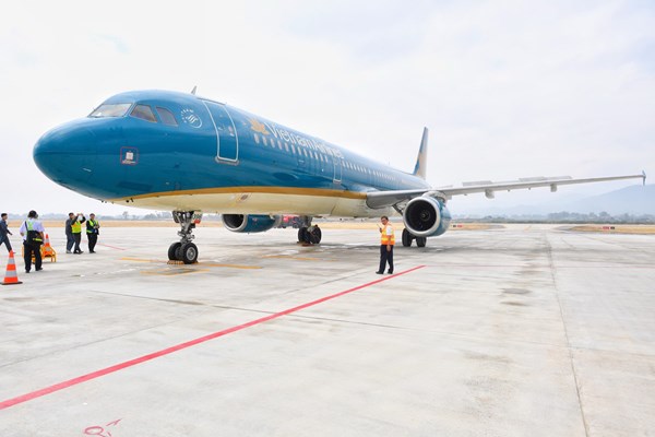 Tăng chuyến bay phục vụ Năm Du lịch quốc gia Điện Biên 2024 - Anh 1