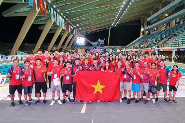 Bơi Việt Nam giành 14 HCV tại giải các nhóm tuổi châu Á - Anh 1