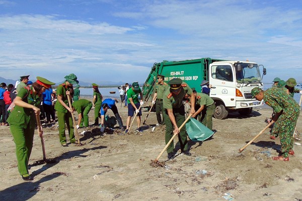 Công nhận Di tích quốc gia danh thắng Bàn Than - Hòn Mang - Hòn Dứa: Thêm động lực giữ màu xanh cho “Đảo ngọc” - Anh 2