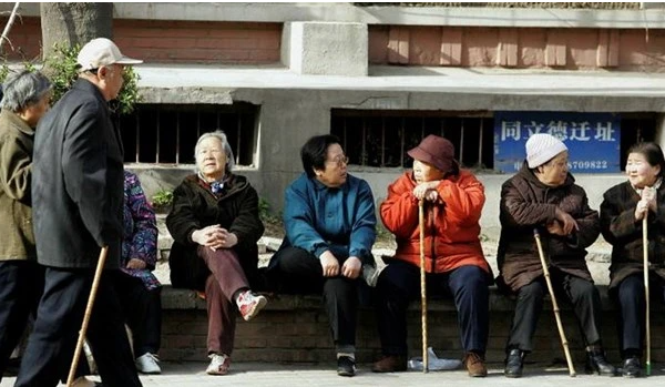 Hàn Quốc sẽ giảm giá bất động sản khi dân số già đi - Anh 1