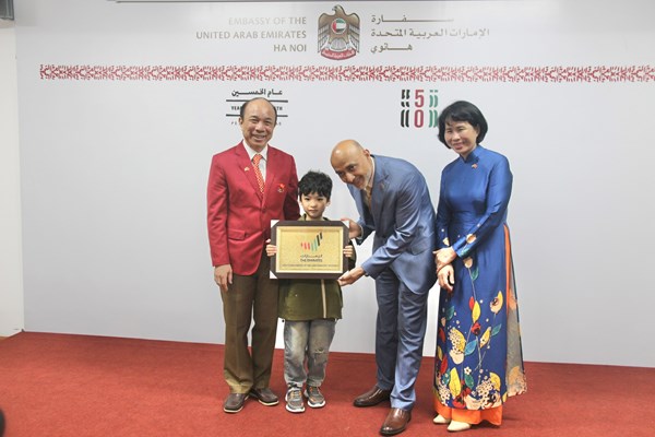 Vinh danh các kỳ thủ có thành tích xuất sắc tại Giải vô địch cờ vua trẻ châu Á 2023 - Anh 4