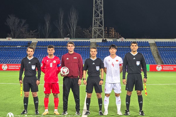 U23 Việt Nam thắng tối thiểu Tajikistan - Anh 1