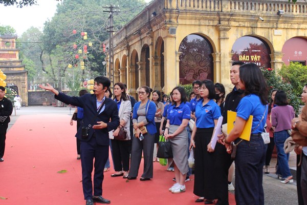 Đoàn Thanh niên Cục Du lịch quốc gia Việt Nam tích cực tổ chức các hoạt động kỷ niệm 93 năm ngày thành lập Đoàn TNCS Hồ Chí Minh - Anh 1