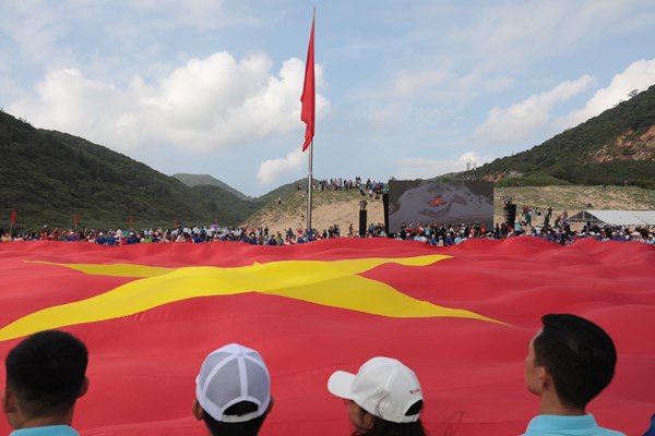 3.200 người xếp hình bản đồ Việt Nam tại Giải vô địch marathon quốc gia Báo Tiền Phong - Anh 3