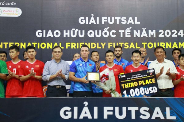 Tuyển Việt Nam xếp hạng ba tại Giải Futsal quốc tế TP.HCM 2024 - Anh 2