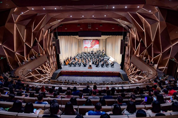 Tín hiệu khởi sắc cho âm nhạc cổ điển Việt Nam - Anh 1