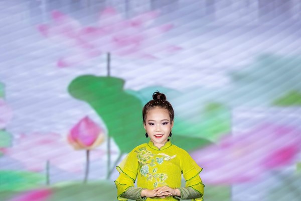 Nguyễn Phạm Hà Linh tỏa sáng tại Cuộc thi Siêu mẫu nhí toàn năng 2024 - Anh 2