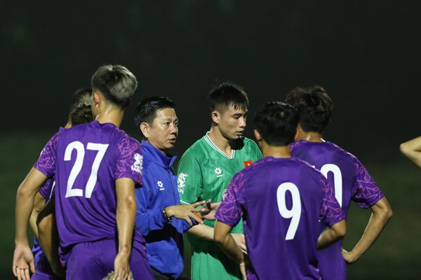 HLV Hoàng Anh Tuấn hài lòng về màn thể hiện của U23 Việt Nam trước Jordan - Anh 2