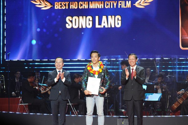 Bế mạc Liên hoan phim quốc tế TP.HCM lần thứ nhất: Philippines đoạt Giải Ngôi sao vàng - Anh 3
