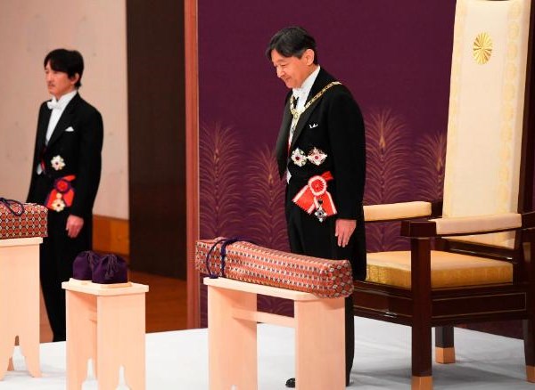 Nhật hoàng Naruhito lên ngôi: Bắt đầu một triều đại mới - Anh 1