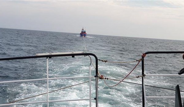 Vượt đêm tối cứu 52 thuyền viên gặp nạn trên biển gần Hoàng Sa - Anh 1