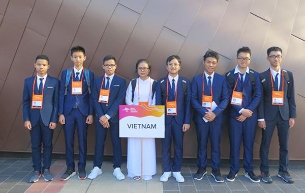 8 thí sinh Việt Nam dự Olympic Vật lý châu Á 20 đều đoạt giải - Anh 1