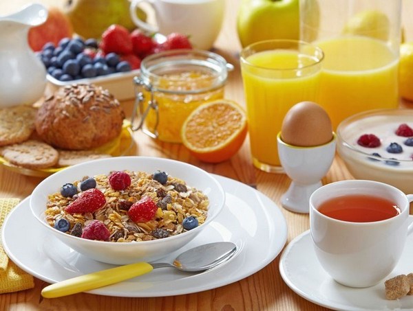 Nguy cơ của việc nhịn ăn sáng với sức khỏe - Anh 1