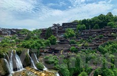 Ngôi làng cổ hơn 2.000 năm trên dãy núi Sùng Sơn huyền bí - Anh 1