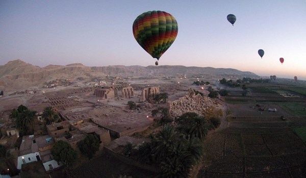 Ai Cập quyết định nối lại du lịch bằng khinh khí cầu ở tỉnh Luxor - Anh 1
