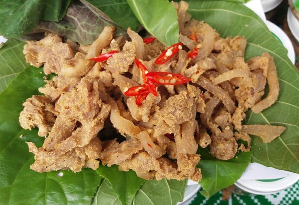 Đặc sản thịt chua của người Mường ở Phú Thọ - Anh 1