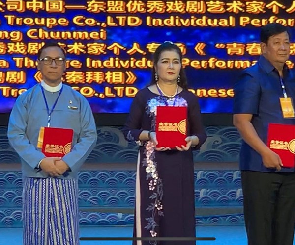 Kịch nói Việt Nam giành hai giải xuất sắc tại Liên hoan Sân khấu Trung Quốc – ASEAN - Anh 1