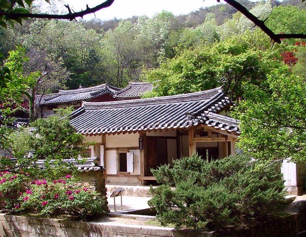 Hàn Quốc tăng cường bảo tồn và quản lý các thư viện cổ - Anh 1