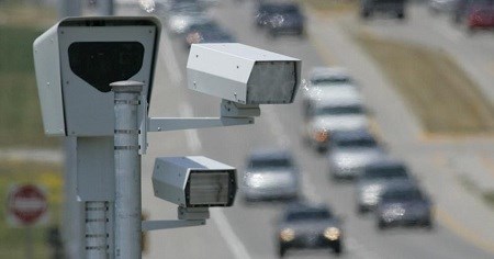 Australial: Camera sử dụng trí tuệ nhân tạo phát hiện vi phạm của lái xe - Anh 1