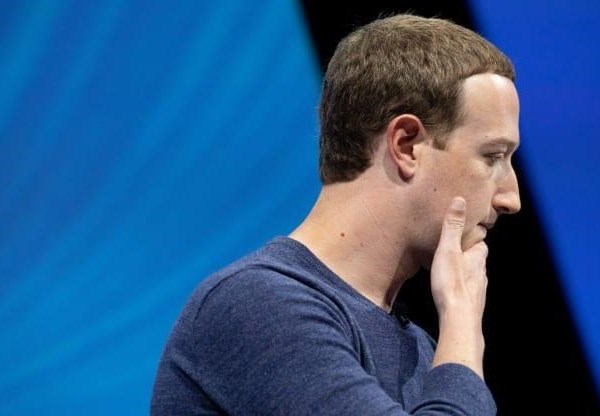 Twitter và Facebook có thể phải đối mặt với án phạt mới hàng tỷ USD - Anh 1