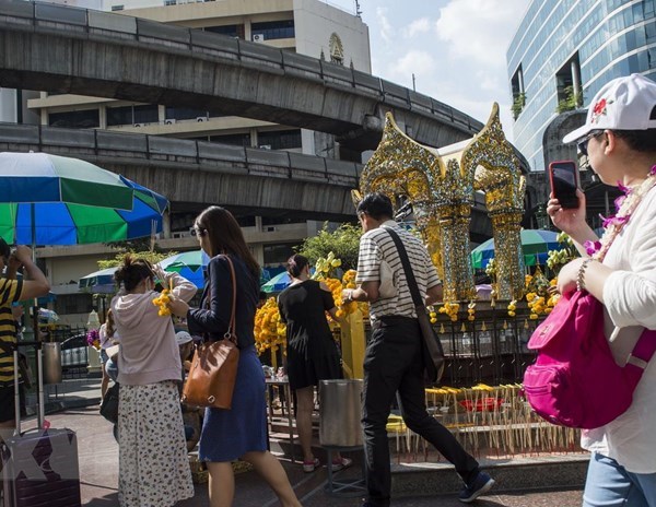 Thái Lan chuẩn bị các biện pháp kích thích tăng trưởng du lịch - Anh 1