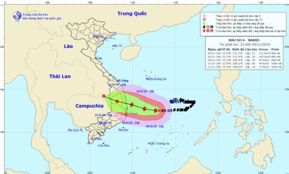 Đêm 10.11, bão Nakri cách các tỉnh Quảng Ngãi đến Khánh Hòa khoảng 60km - Anh 1