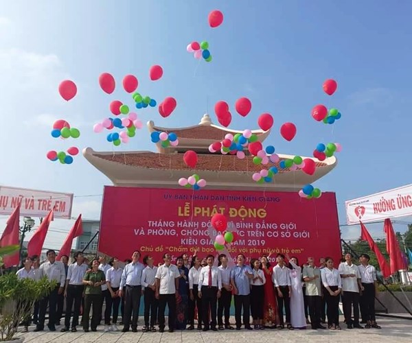 Kiên Giang: “Chấm dứt bạo lực đối với phụ nữ và trẻ em”