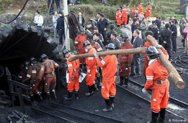 Nổ mỏ than tại miền Bắc Trung Quốc, 16 người bị mắc kẹt - Anh 1