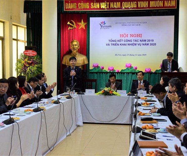 Bộ trưởng Nguyễn Ngọc Thiện: Tốc độ tăng trưởng du lịch Việt Nam là câu chuyện thần kỳ - Anh 5
