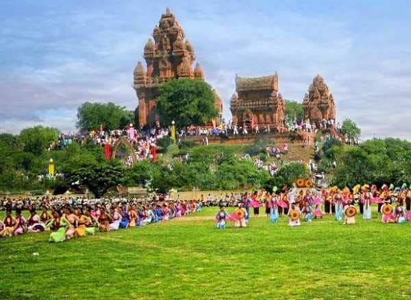 Ninh Thuận đẩy mạnh phát triển loại hình du lịch di sản - Anh 1